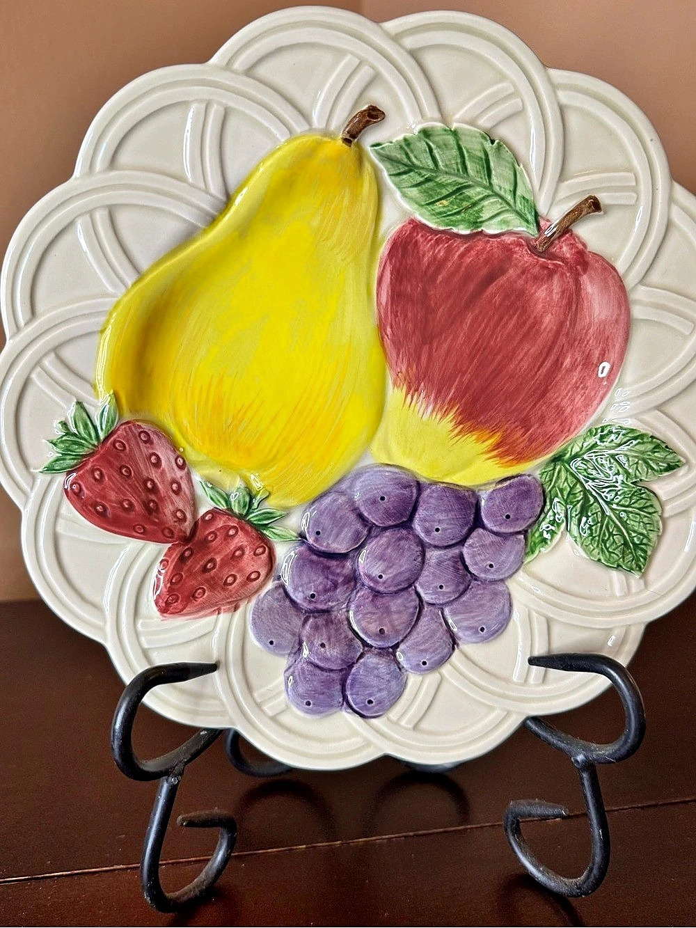 Otagiri Fruit Basket Embossed Ironstone Plate, White & Yellow
